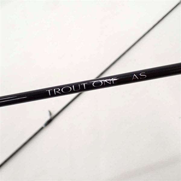 １７トラウトワン ＡＳＳ６０ＸＵＬ－Ｆ